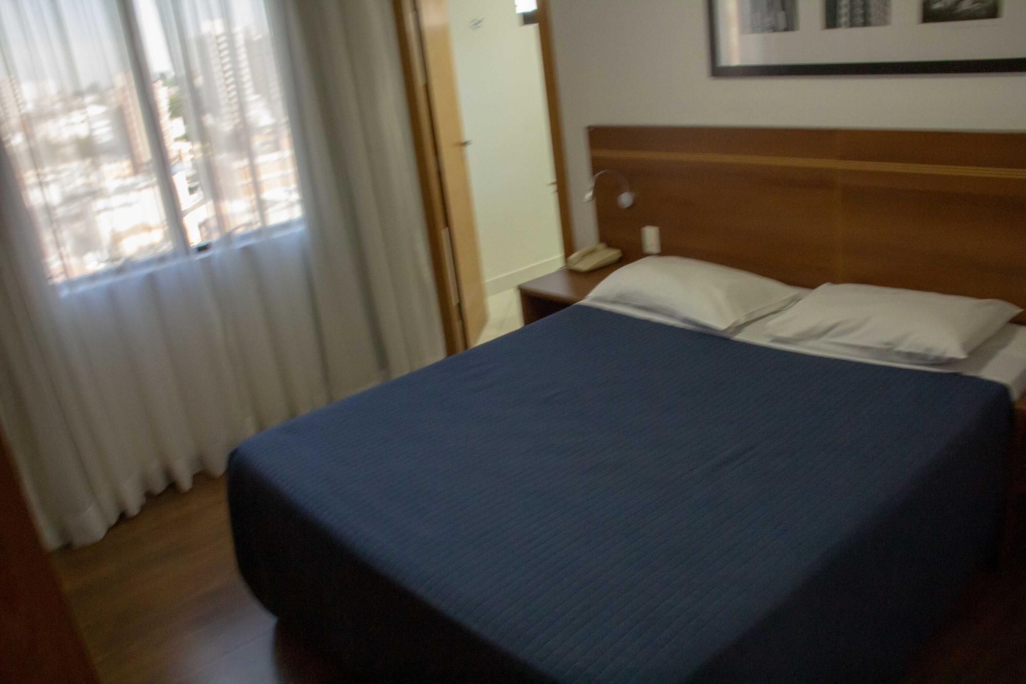 Hotel Twin Towers 4*