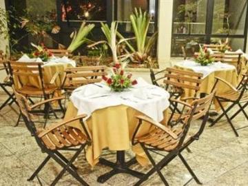 Twin Towers Hotel 4*