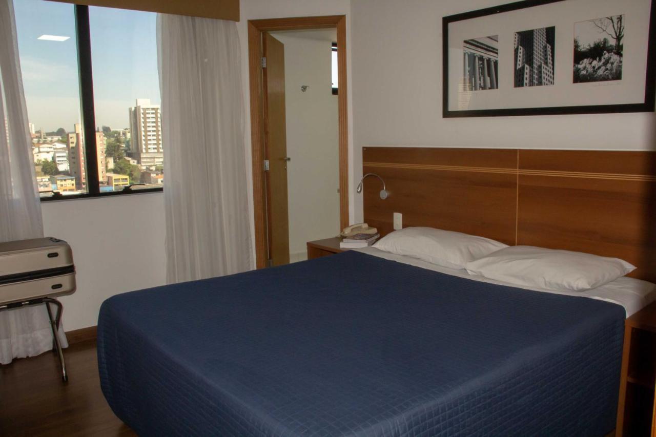 Twin Towers Hotel